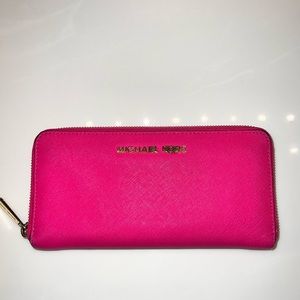 Michael Kors wallet